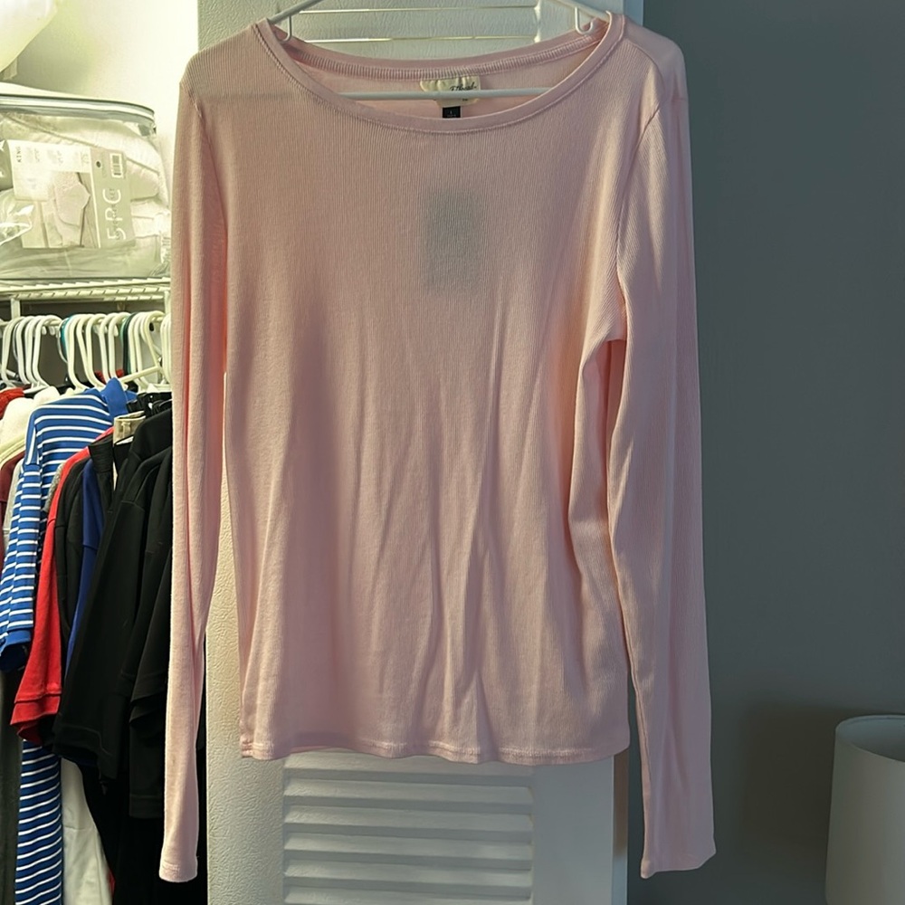 Long sleeve tee